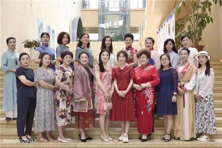 2021威海群众艺术馆化妆培训